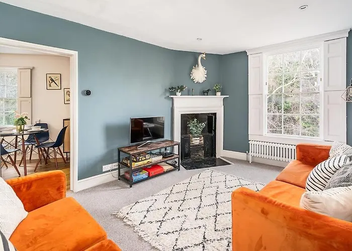 Beautiful Central 2 Bed Flat