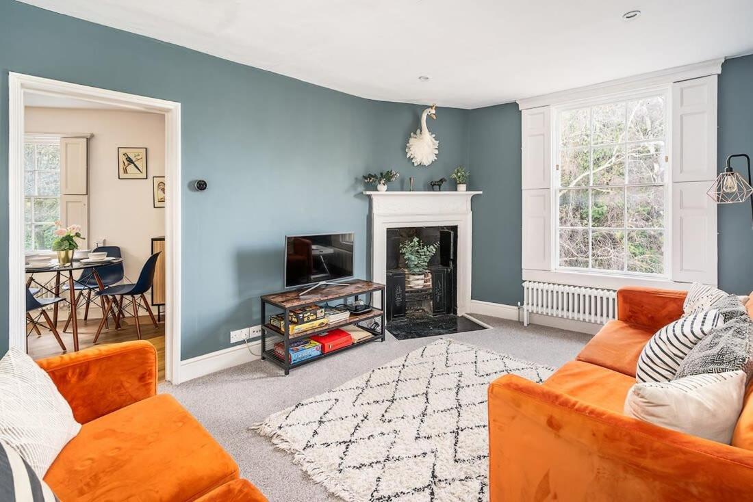 Beautiful 2 Bed Flat