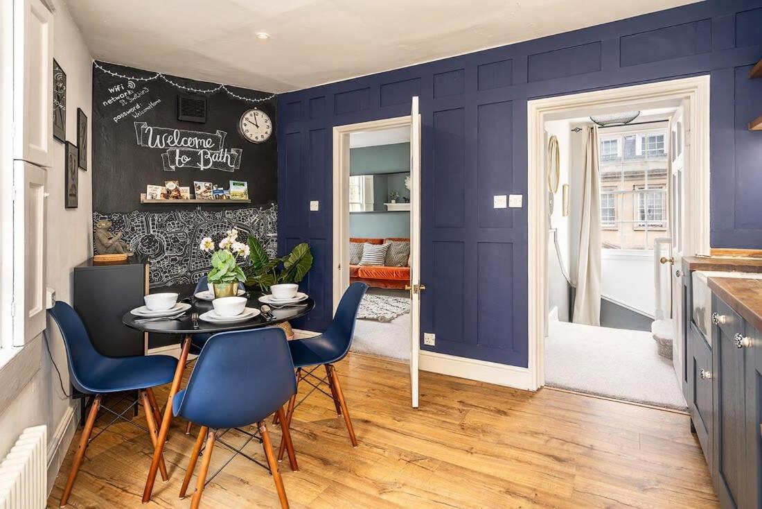 Beautiful 2 Bed Flat Appartamento *